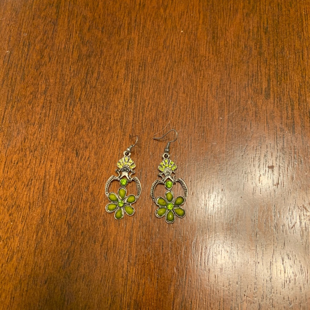 Vintage Silver and green earrings